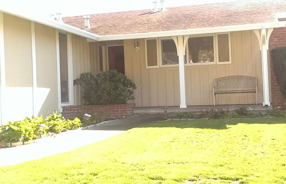 1st image of 725 Cottonwood Ave