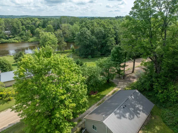 18655 Indian Village Rd, Big Rapids, MI 49307