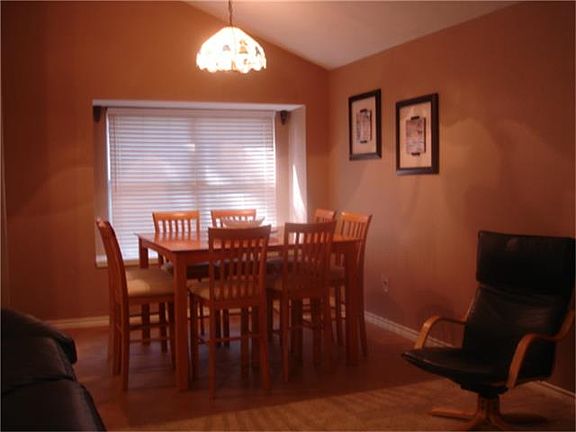 5th image of 2509 Knoxville Dr