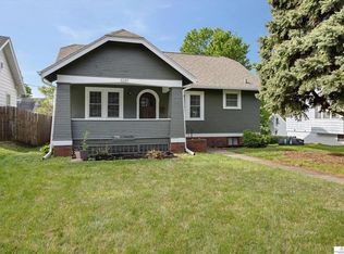 5107 Mason St, Omaha, NE 68106