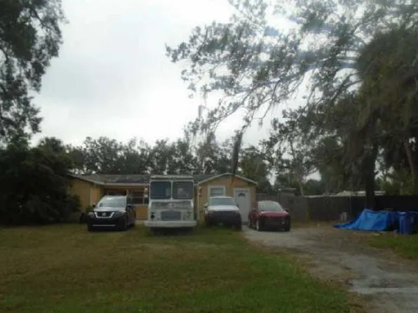 806 W Shell Point Rd, Ruskin, FL 33570