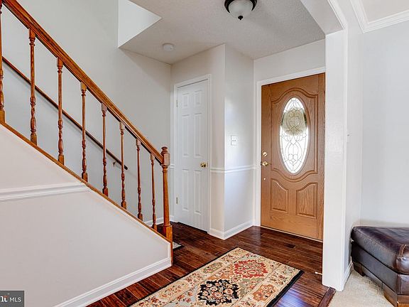 5th image of 728 S Mac Phail Ct