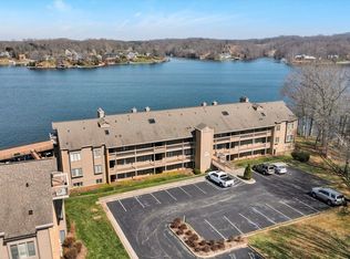 850 Gangplank Rd UNIT 302, Moneta, VA 24121