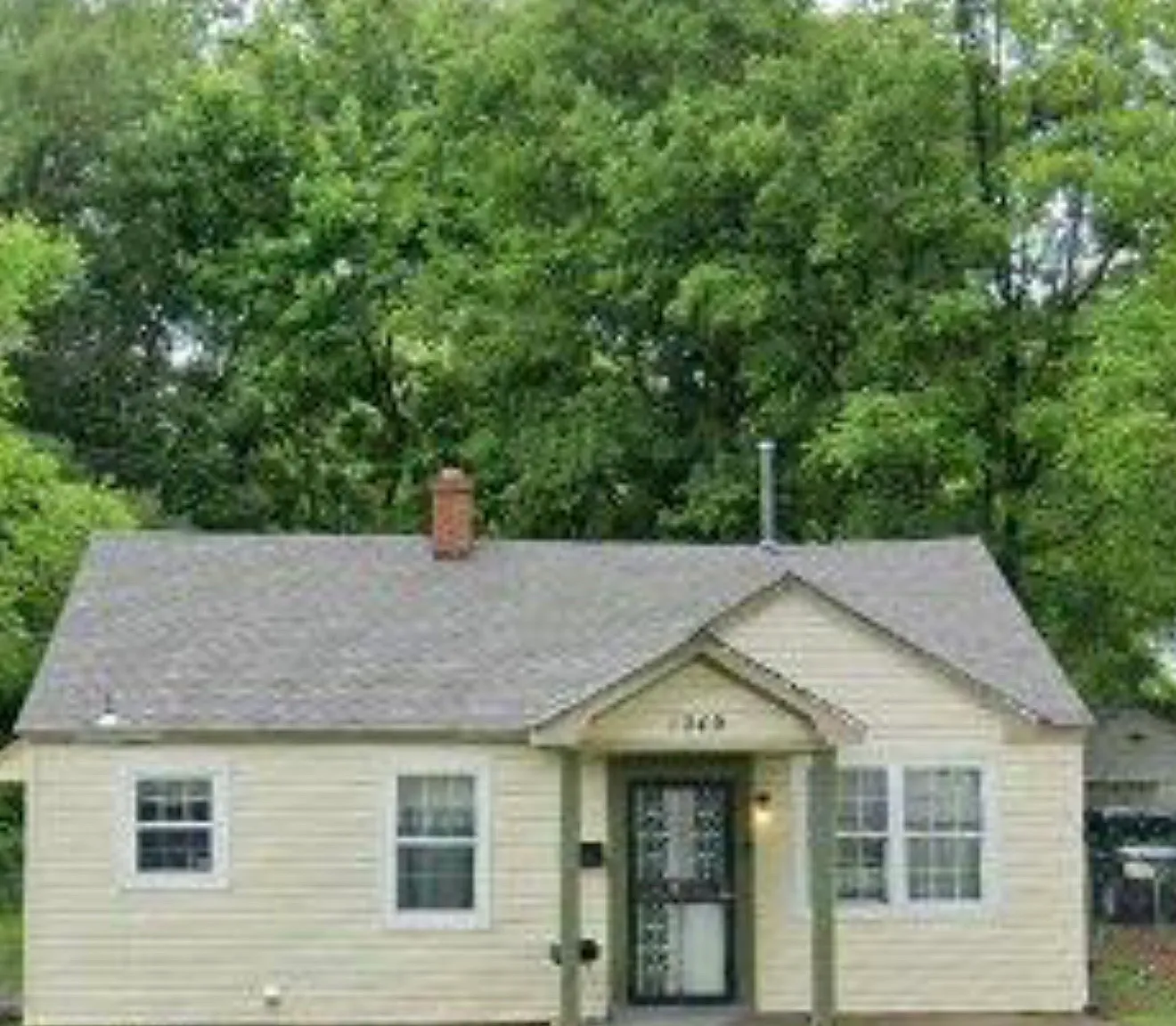 3 bed, 1440 sqft, $1,000 — Photo 1