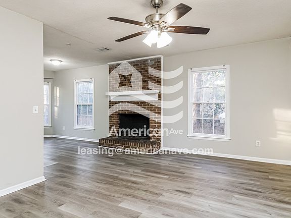 11626_003_living_room_3.jpg