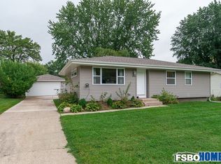 2066 Larry Dr NE, Cedar Rapids, IA 52402