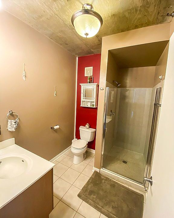 1st image of 611 S Wells St #1201