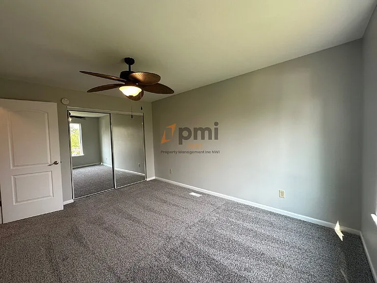 1031 W 59th Pl — Photo 13