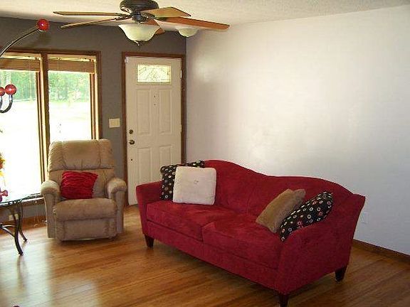 2nd image of 6241 S Botany Woods Pl