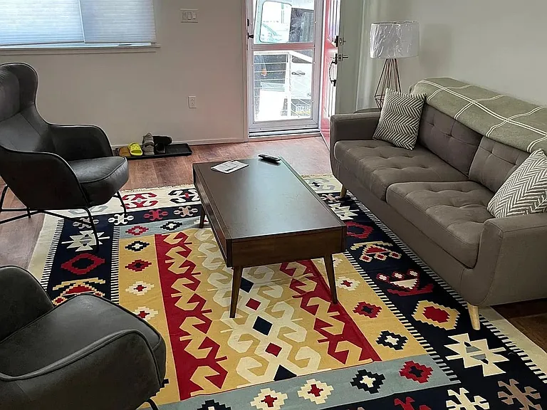 5160 Carnegie St — Photo 9
