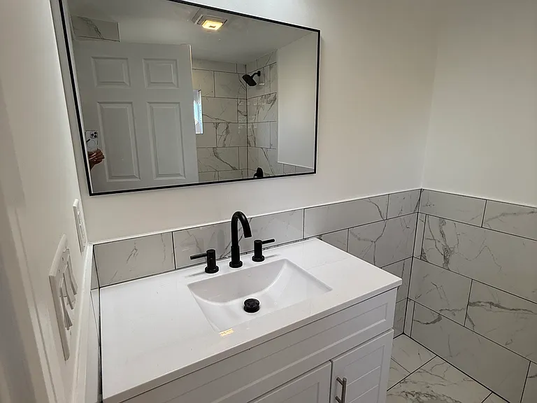 17 Laurel St #2 — Photo 10