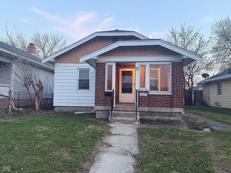 1st image of 1625 Finley Ave
