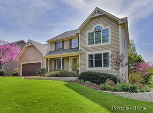 913 Jennifer Dr, Batavia, IL 60510