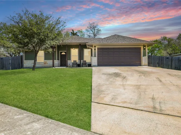 1713 Bridge Meadow Ln, Bryan, TX 77803