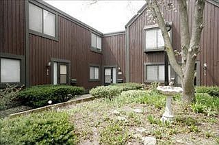 1st image of 217 Paisley Ct