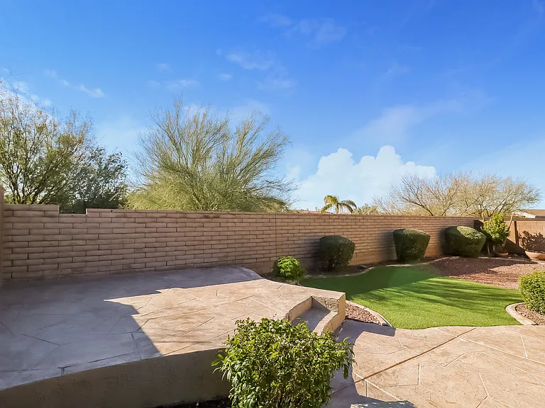 12751 W Desert Mirage Dr — Photo 15