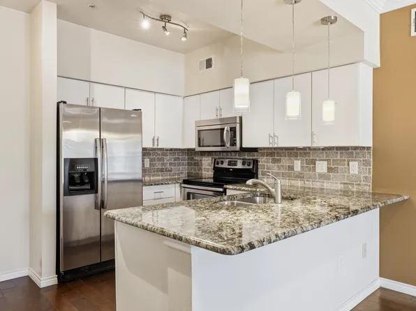 3102 Kings Rd APT 2212, Dallas, TX 75219
