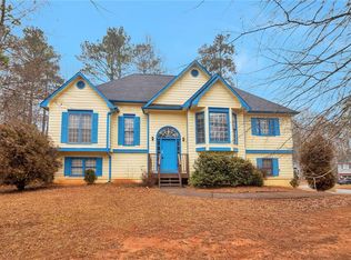 638 Sterling Dr, Powder Springs, GA 30127