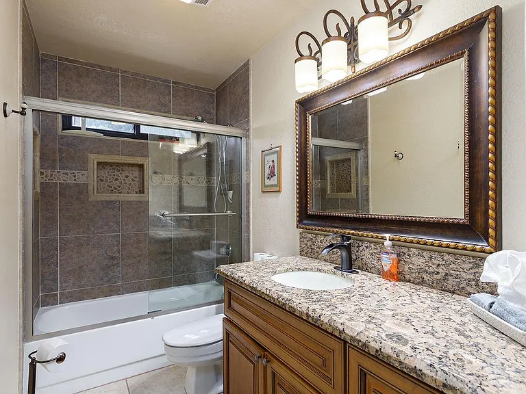 6073 E Beck Ln — Photo 23