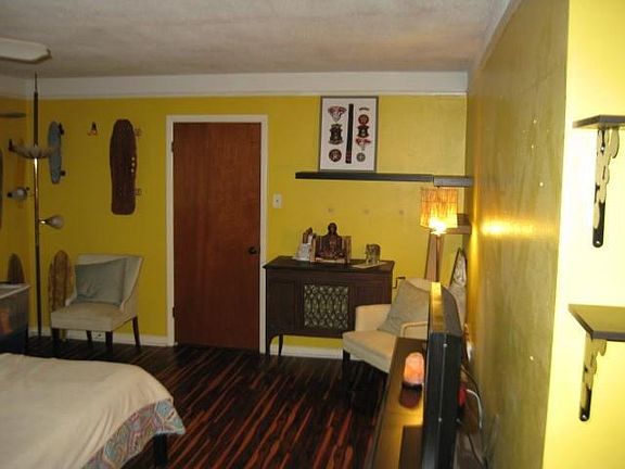 4th image of 1808 Norwood Ln