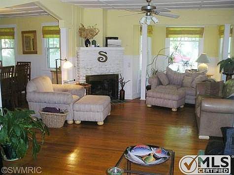3rd image of 123 North St