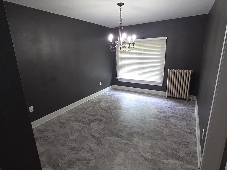 201 N Chestnut St #205 — Photo 9