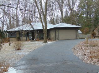 22423 Carleton Ave, Southfield, MI 48033