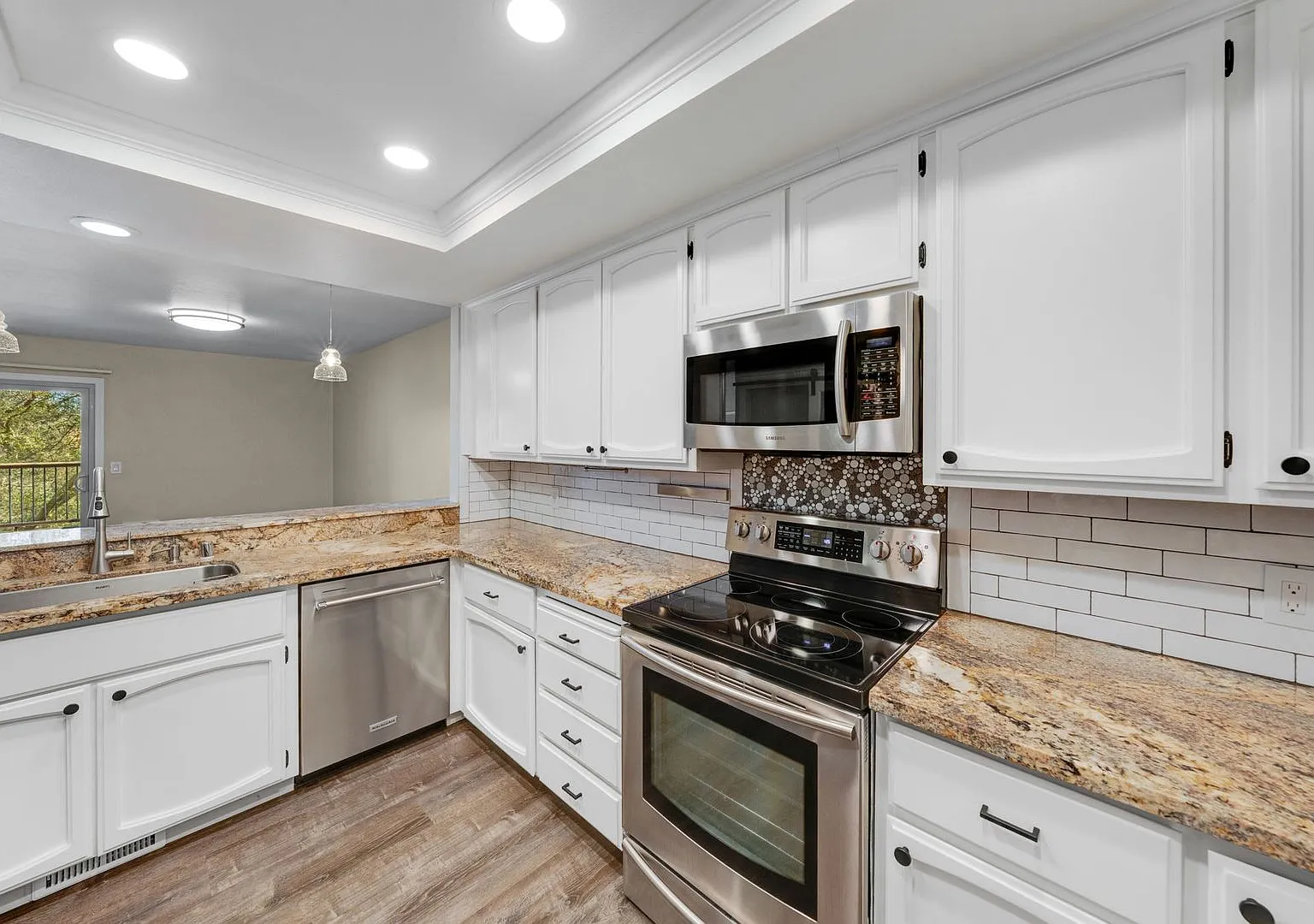 Spacious Folsom Townhome with Scenic Hill Views! — Photo 1