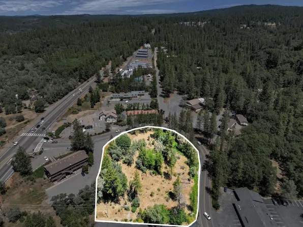 10061 Alta Sierra Dr, Grass Valley, CA 95949