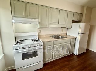 22 4th St, Midland, PA 15059
