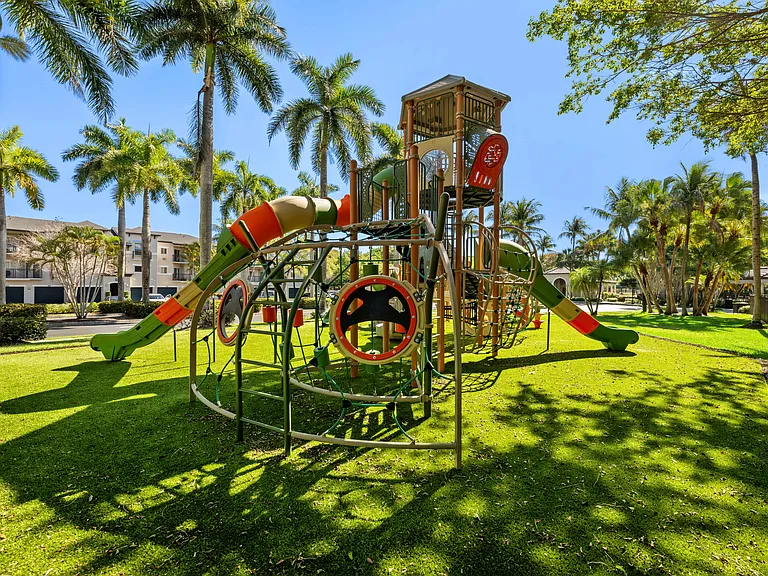 Palm Haven at Deer Creek — Photo 40