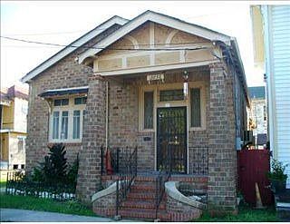 2nd image of 2232 Aubry St