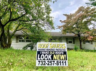 133 Deerfield Rd, Sayreville, NJ 08872