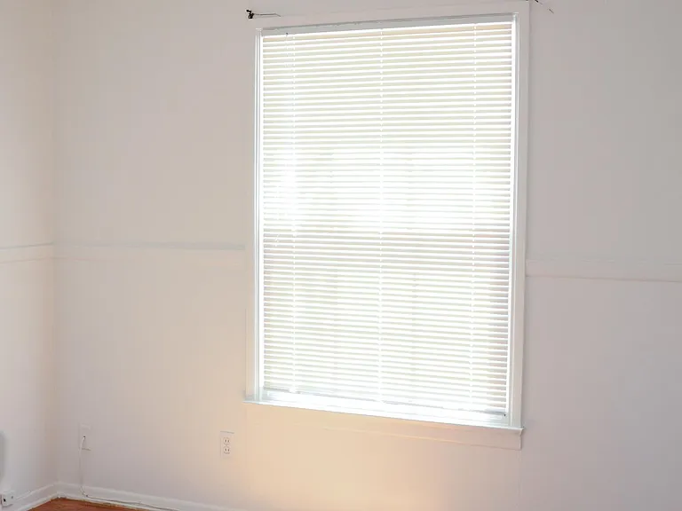 1796 Skyline Dr — Photo 14