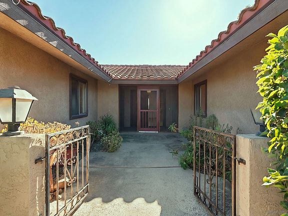 5th image of 30138 Disney Ln