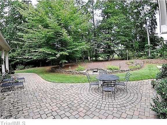 3rd image of 5800 Mashoes Ct