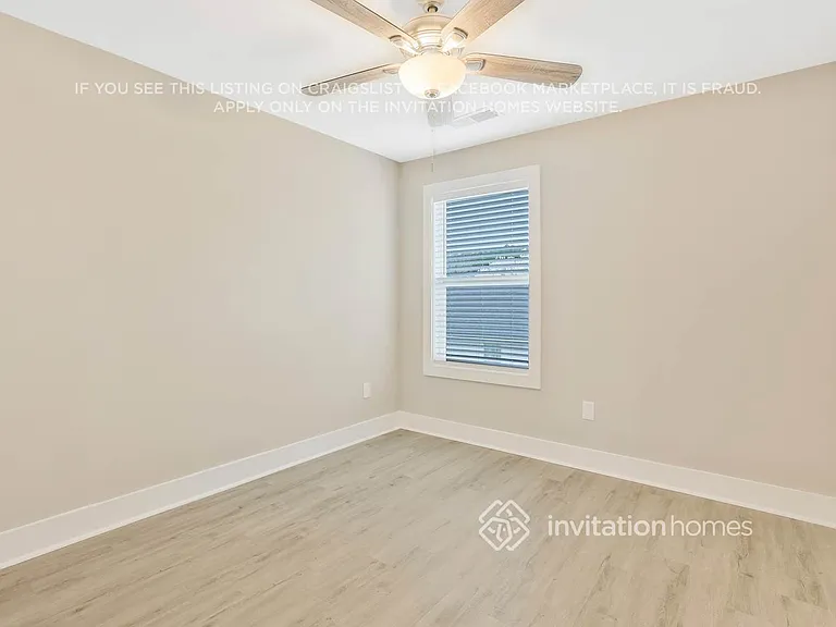 2449 Raven Cir — Photo 14