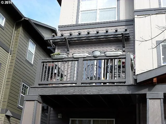 1100 SW 170th Ave #201 — Photo 7