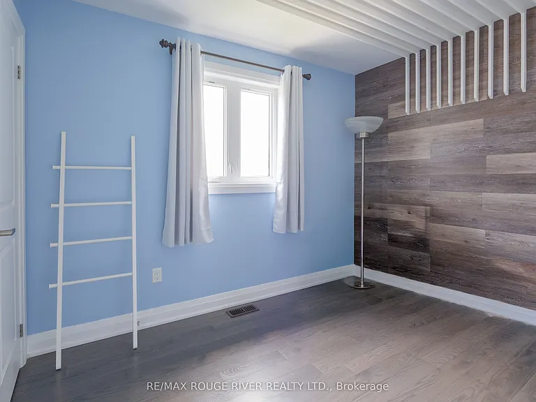 453 Mahogany Ct — Photo 19