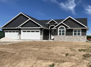 N7740 Autumnwood Trl, Malone, WI 53049