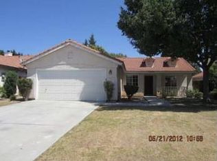 8718 Starfish Dr, Bakersfield, CA 93312
