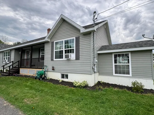 30 Green Street, Houlton, ME 04730