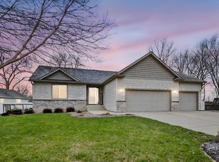 200 17th Pl SW, Austin, MN 55912