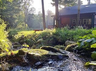 6893 Stone Rd, Great Valley, NY 14741