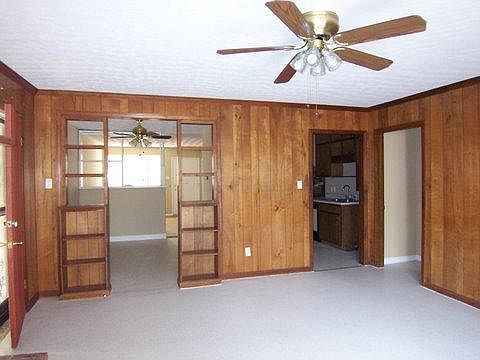3rd image of 1210 Dogwood Dr