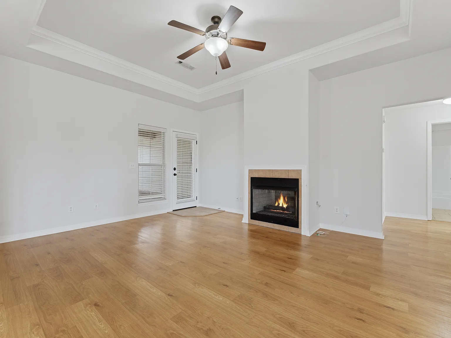 3 bed, 1515 sqft, $1,800 — Photo 3