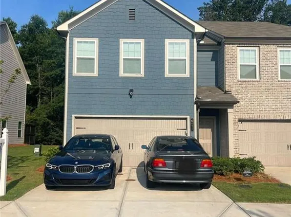 6631 Wyndale Dr, Douglasville, GA 30135