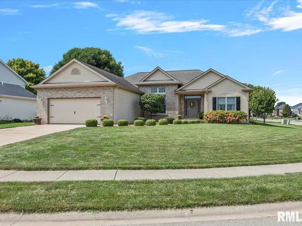 2701 Wordsworth Dr, Springfield, IL 62711