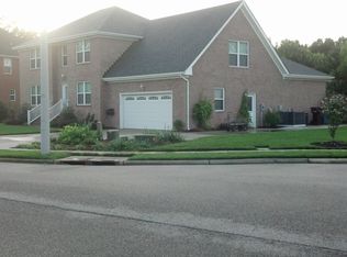 1004 Keelee Tree Ct, Chesapeake, VA 23322