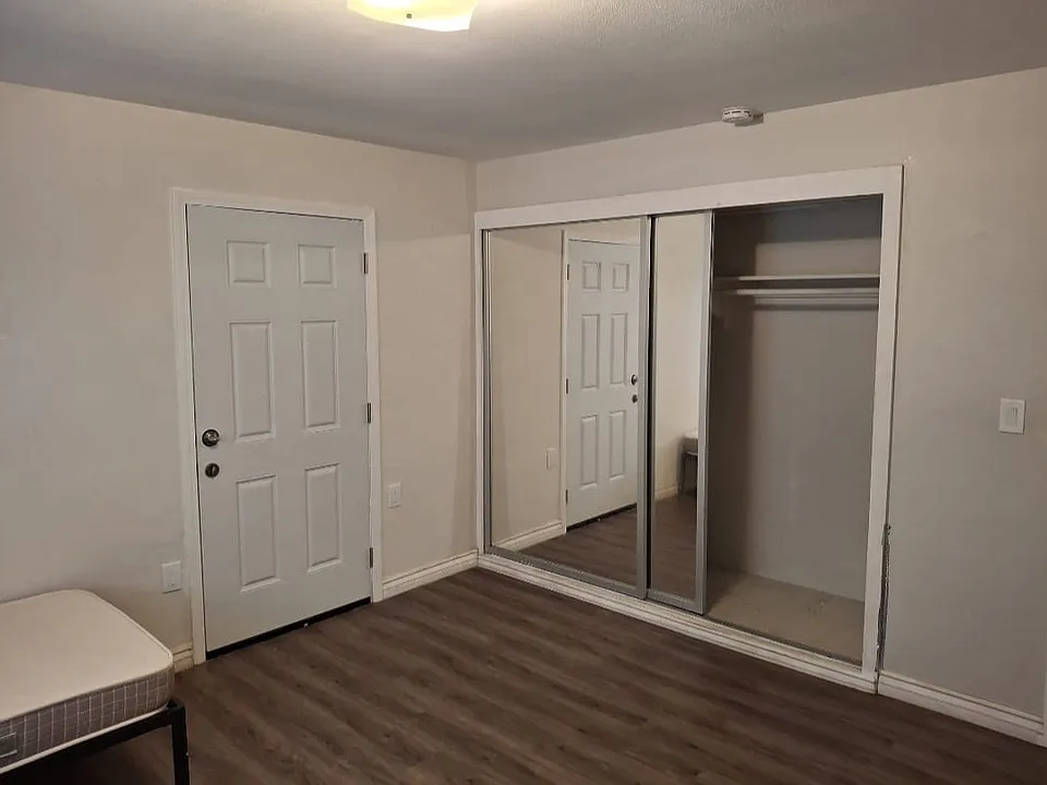 1820 Cartlen Dr #3